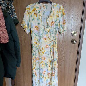 Old Navy Yellow Floral Wrap Dress, M